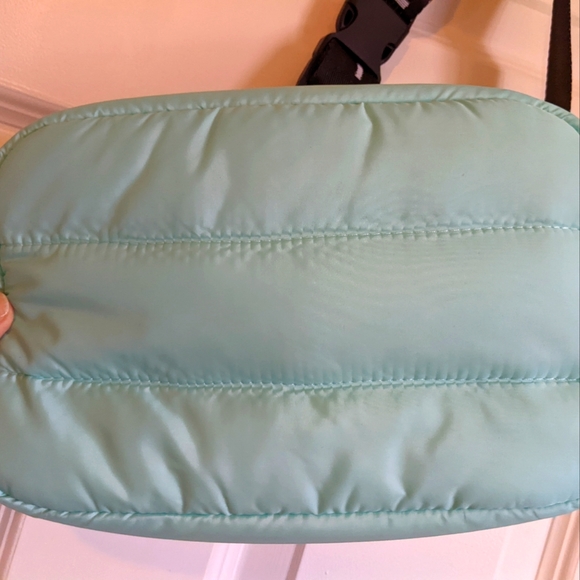 PSA Allies of Skin Puffer Fanny Pack Turquoise *Looks Like Alo and Lululemon* - Picture 2 of 7